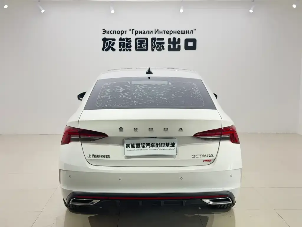 Skoda Octavia — фото 4