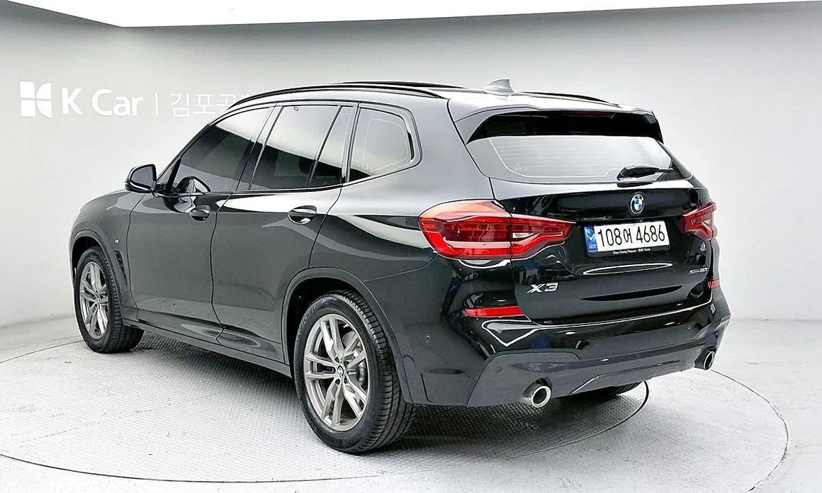 BMW X3 — фото 10