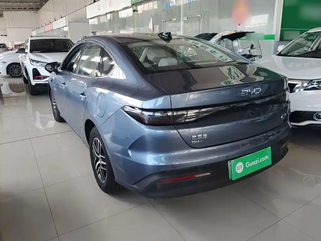 BYD Seal 05 DM-i — фото 6