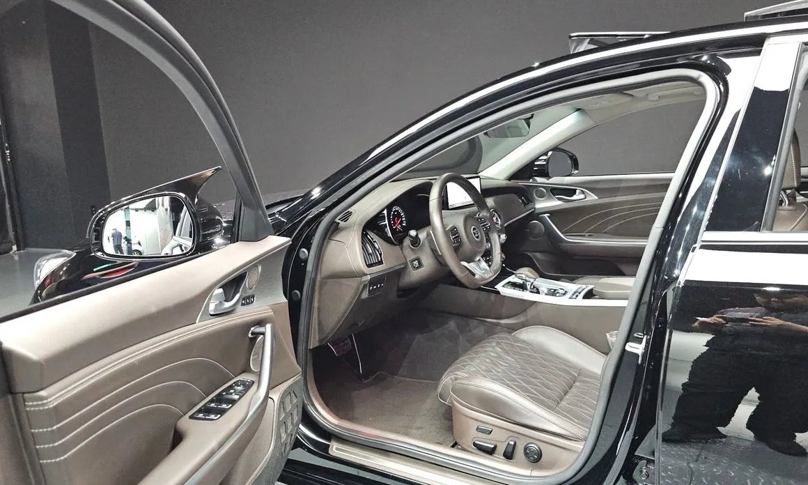 Kia Stinger — фото 3