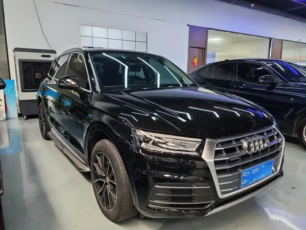 Audi Q5L 2021 из CN, фото 10