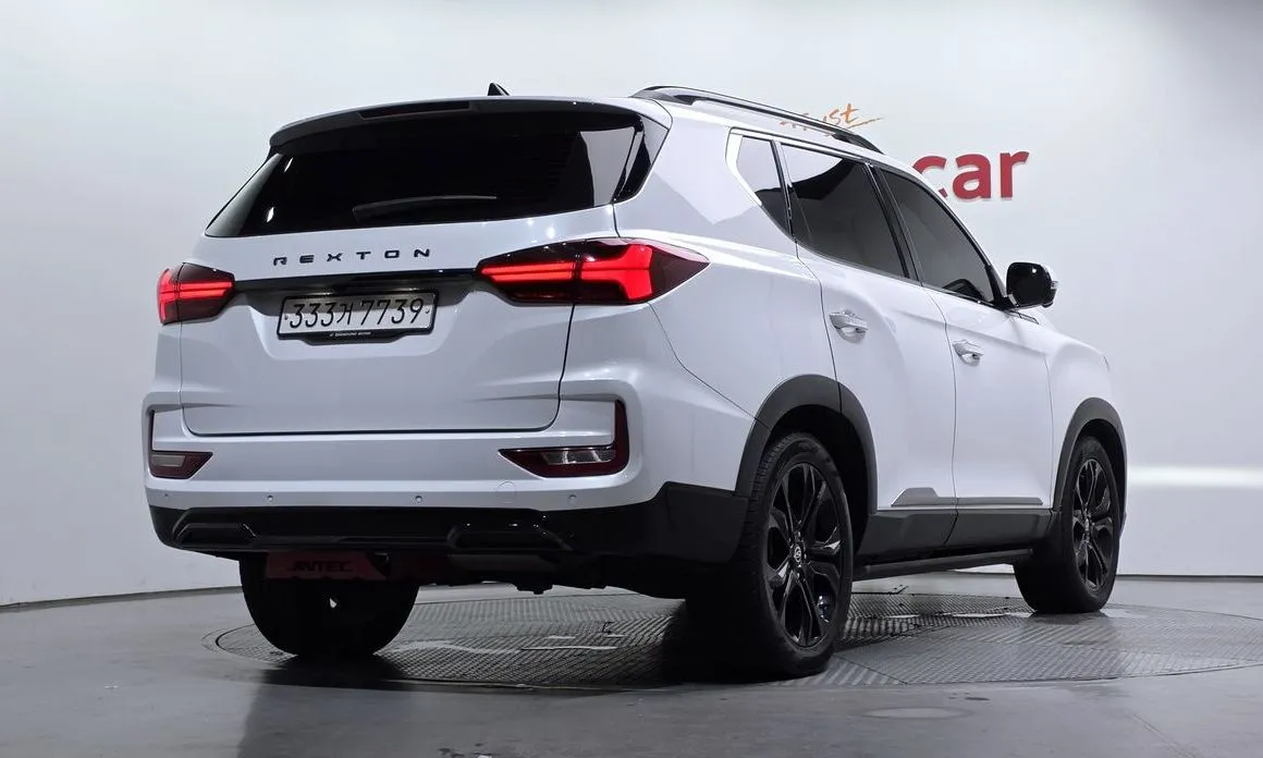 KG Mobility (Ssangyong) Rexton — фото 6