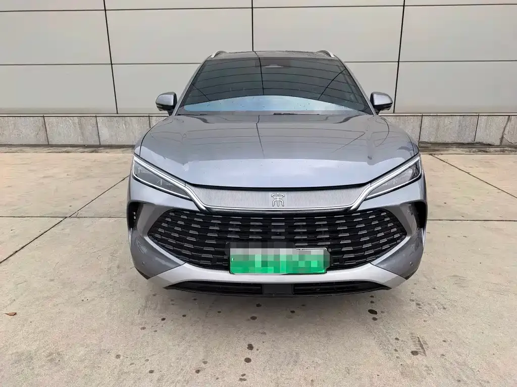 BYD L DM-i — фото 3