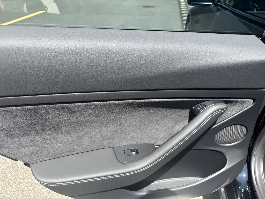 Tesla Model 3 2021 из CN, фото 6