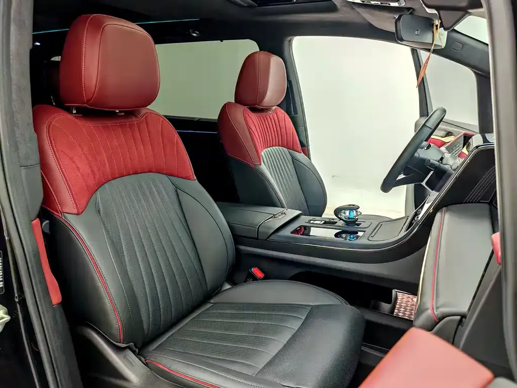 GAC Motor Trumpchi M8 — фото 7