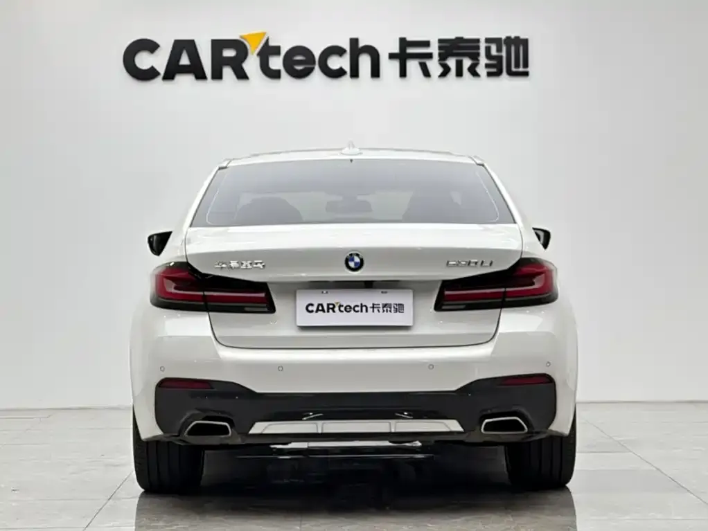 BMW 5 Series — фото 3