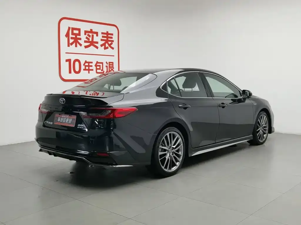 Toyota Camry 2024 из CN, фото 2
