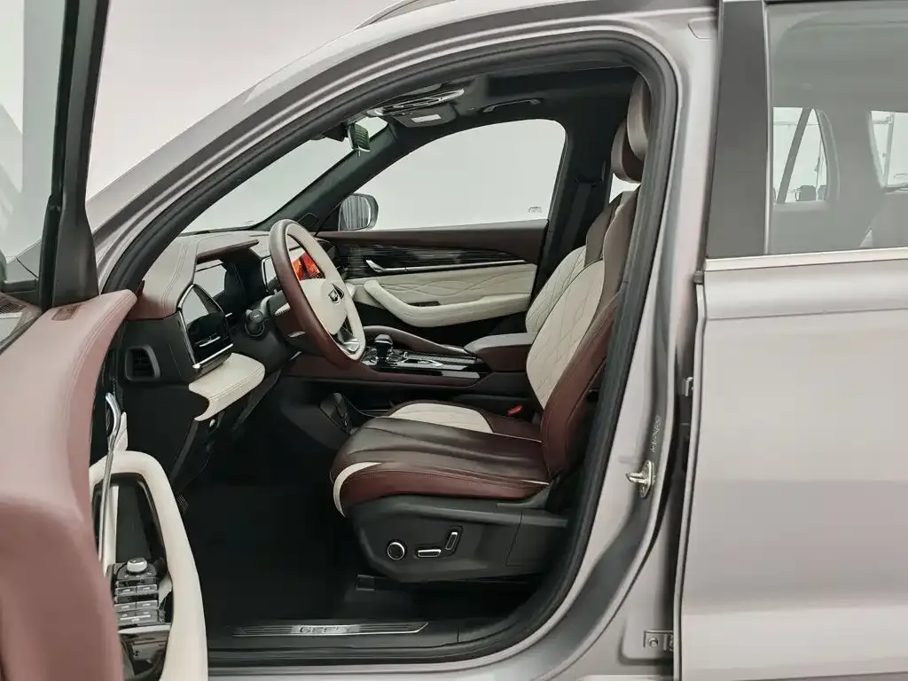 Geely Xingyue L 2024 из CN, фото 8