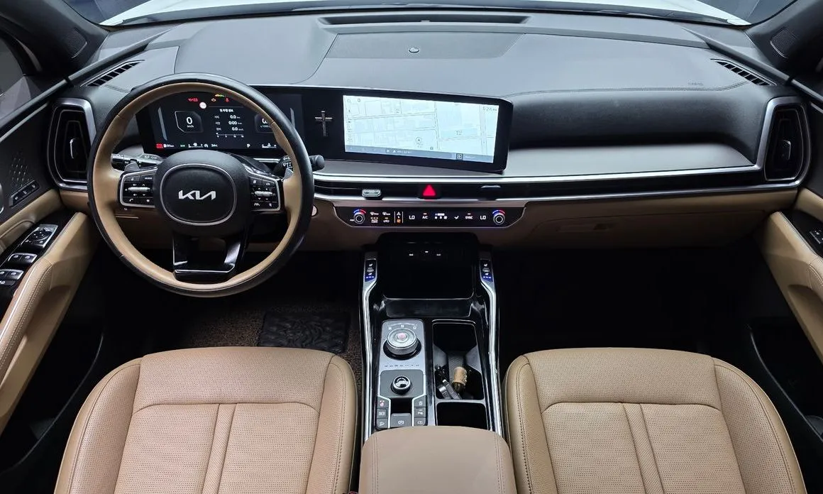 Kia Sorento — фото 9