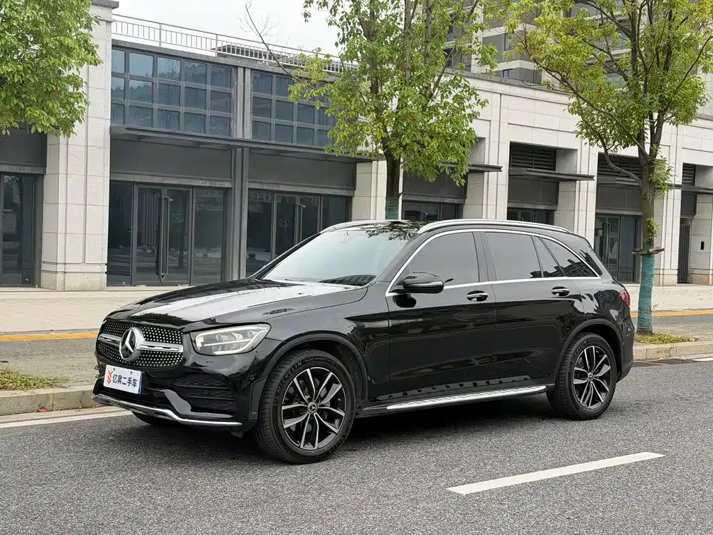 Mercedes-Benz GLC — фото 1