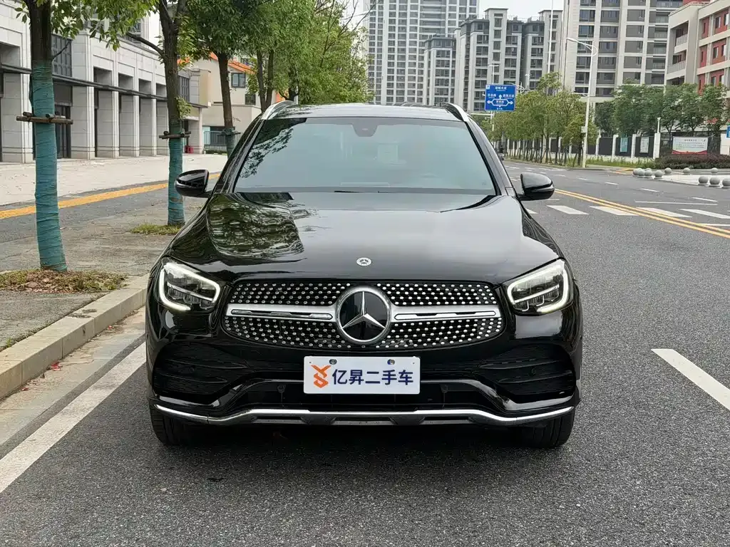 Mercedes-Benz GLC — фото 9