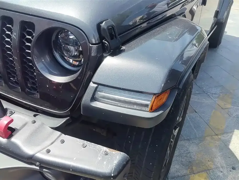 Jeep Wrangler PHEV 2023 из CN, фото 5