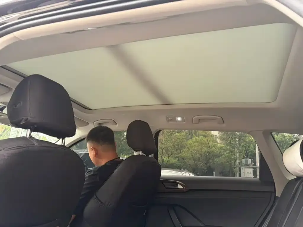 Volkswagen Tharu 2022 из CN, фото 3