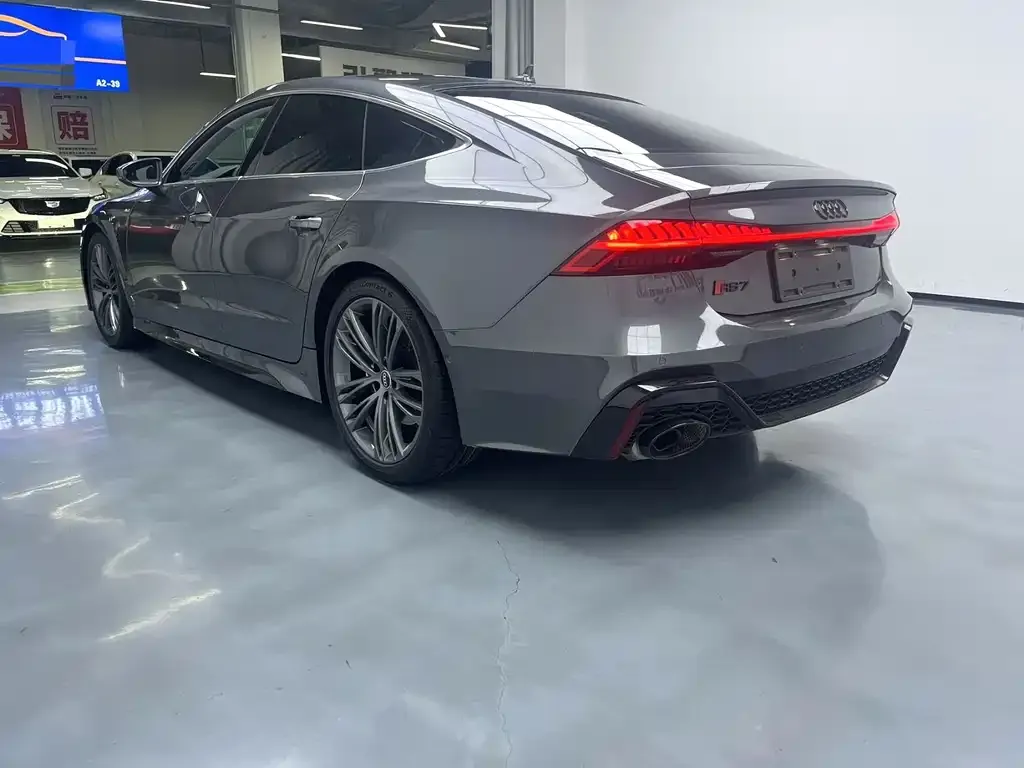 Audi A7 — фото 4