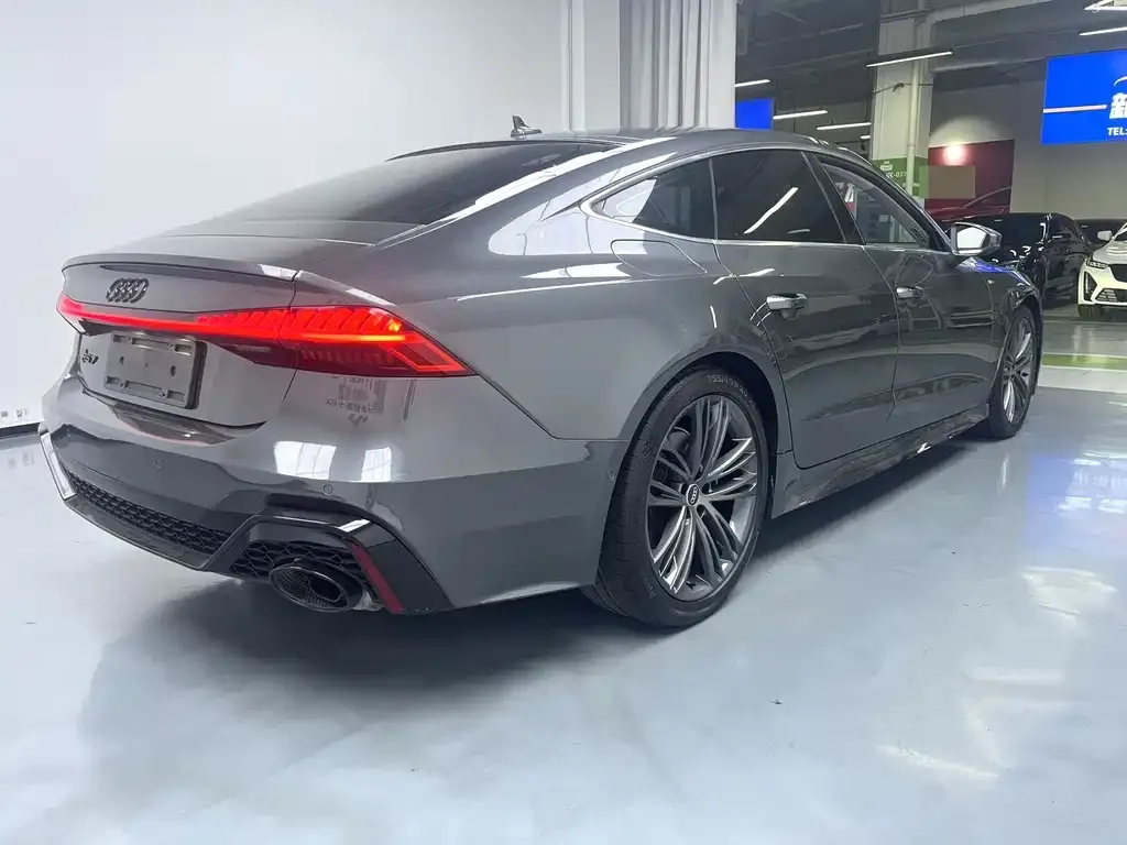 Audi A7 — фото 3
