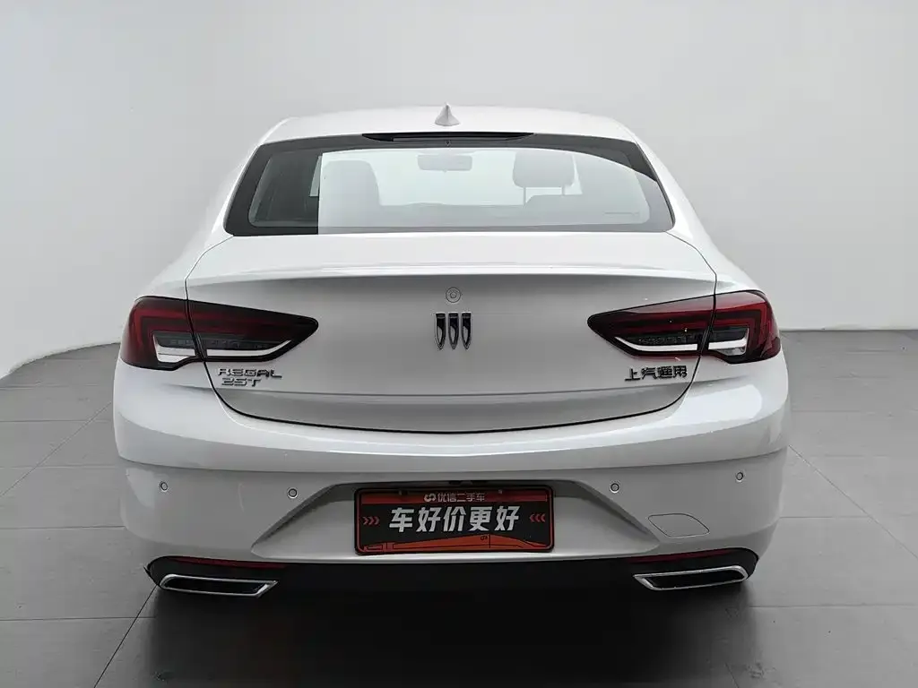 Buick Regal — фото 3