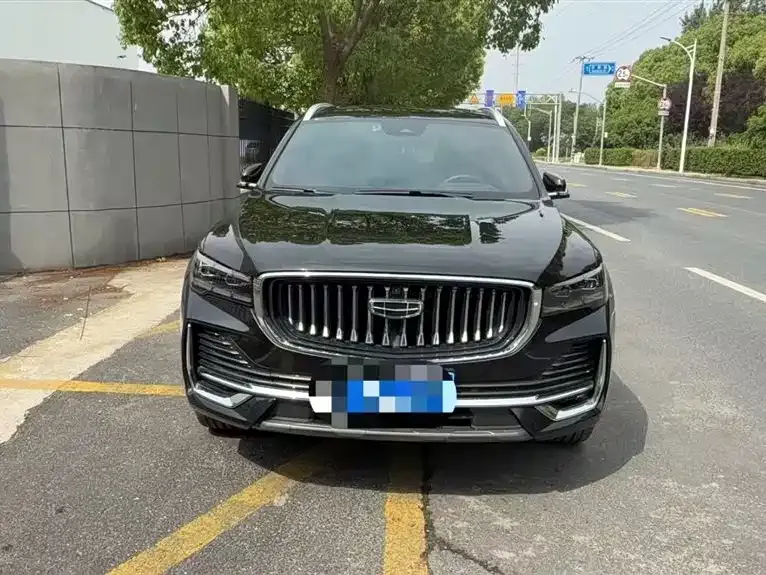 Geely Xingyue L — фото 1