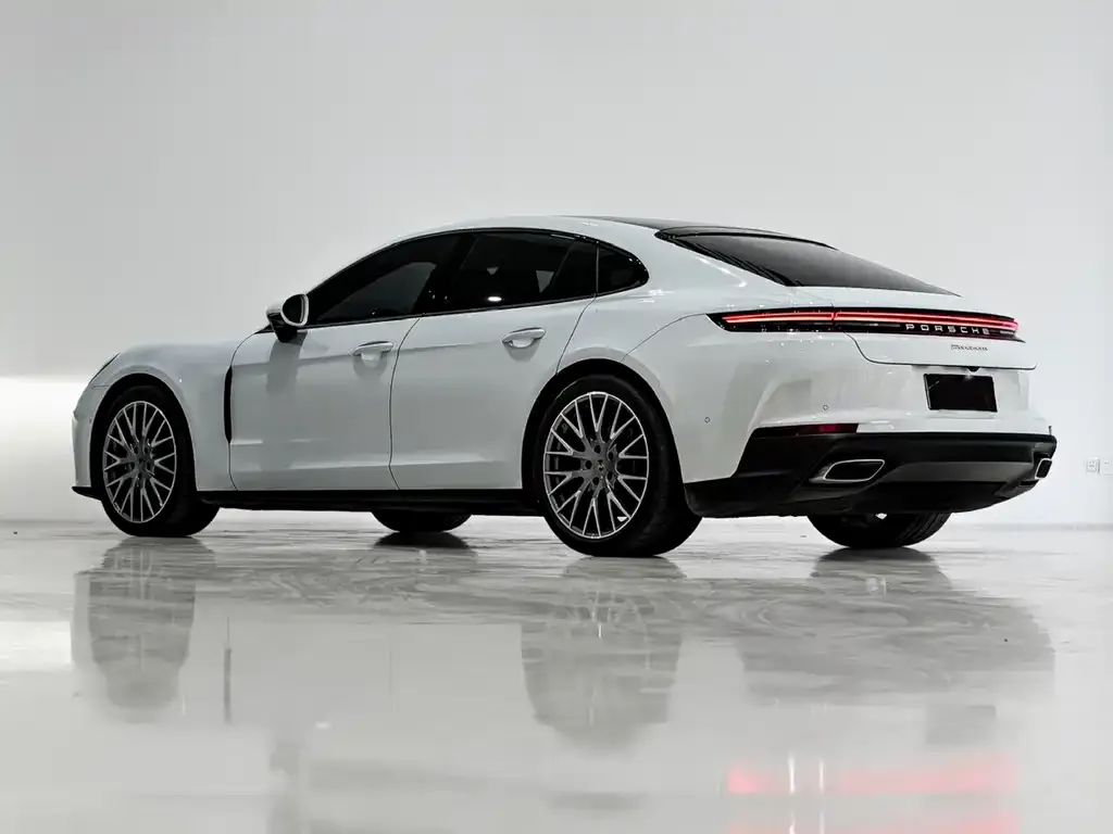 Porsche Panamera — фото 5