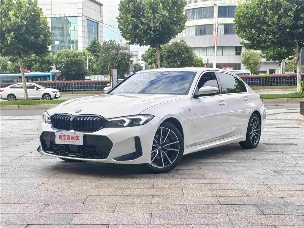 BMW 3 Series — фото 1