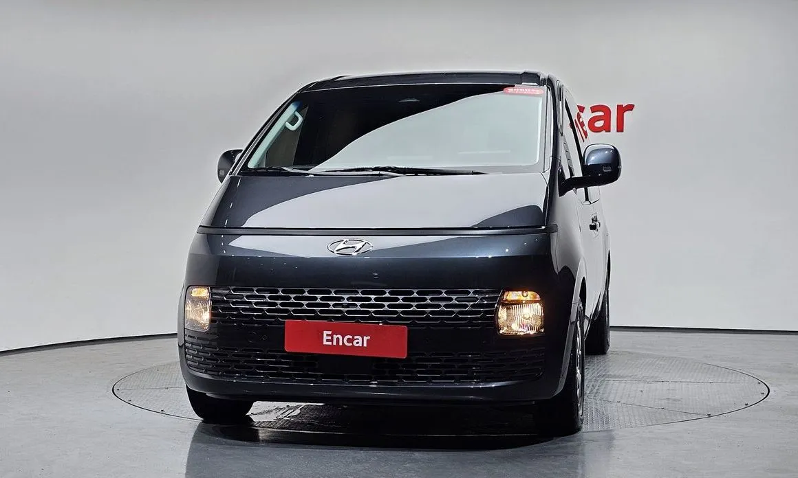 Hyundai Staria — фото 2