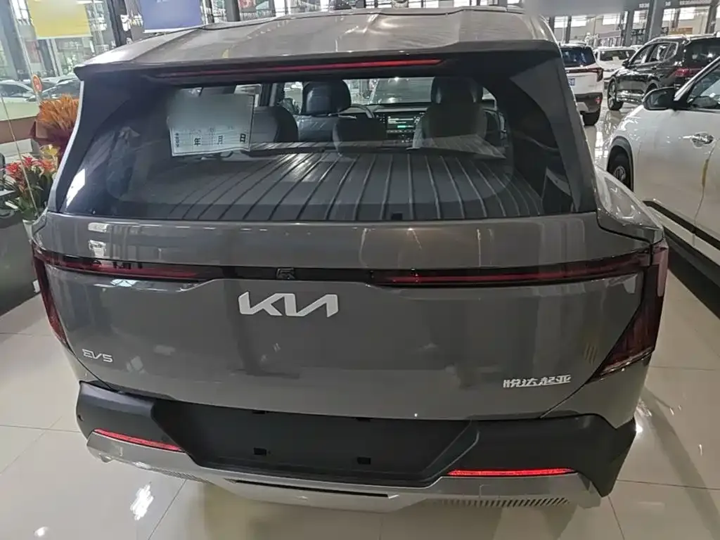 Kia EV5 — фото 4