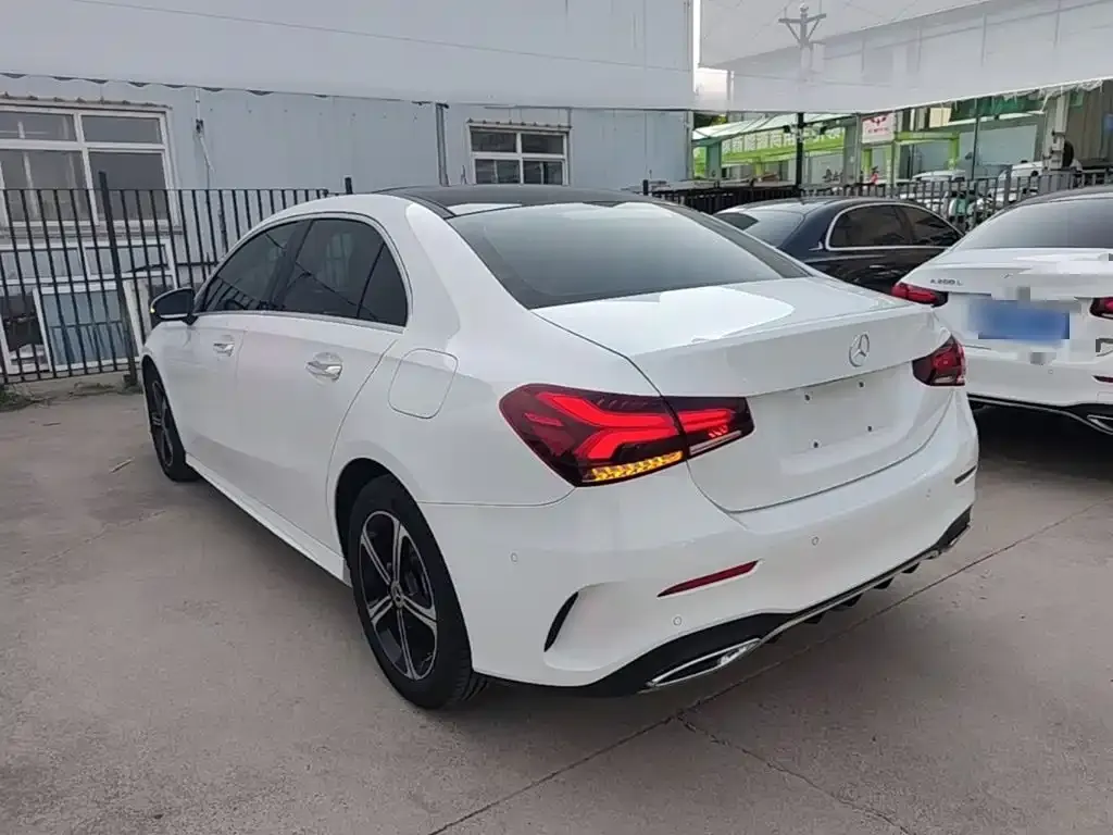 Mercedes-Benz A-Class — фото 4