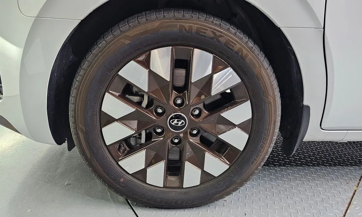 Hyundai Staria — фото 6