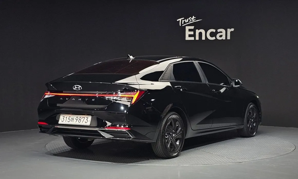 Hyundai AVANTE — фото 2