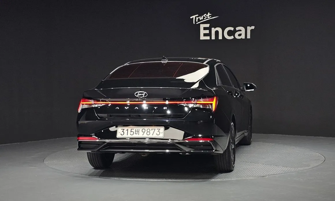 Hyundai AVANTE — фото 8