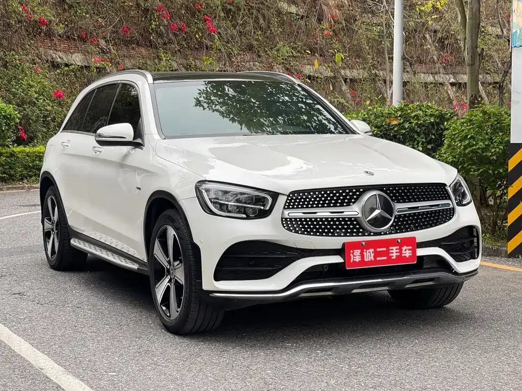 Mercedes-Benz GLC — фото 10