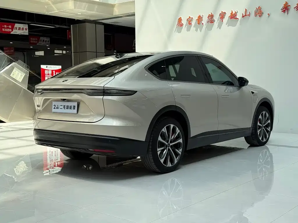 NIO EC7 — фото 10
