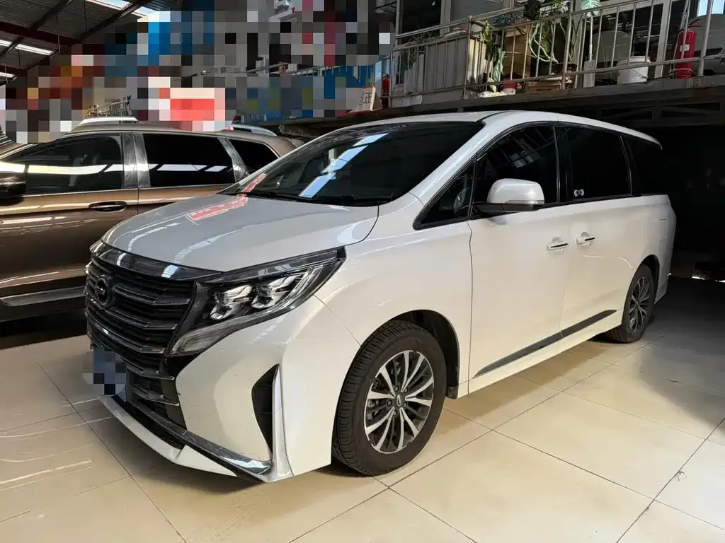 GAC Motor Trumpchi M8 — фото 1