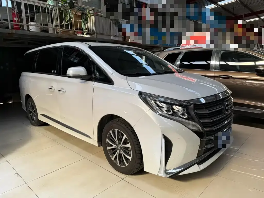GAC Motor Trumpchi M8 — фото 2