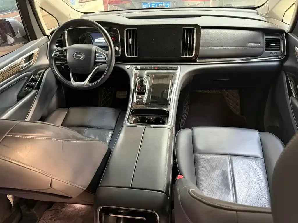 GAC Motor Trumpchi M8 — фото 9
