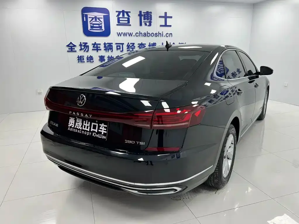 Volkswagen Passat — фото 6
