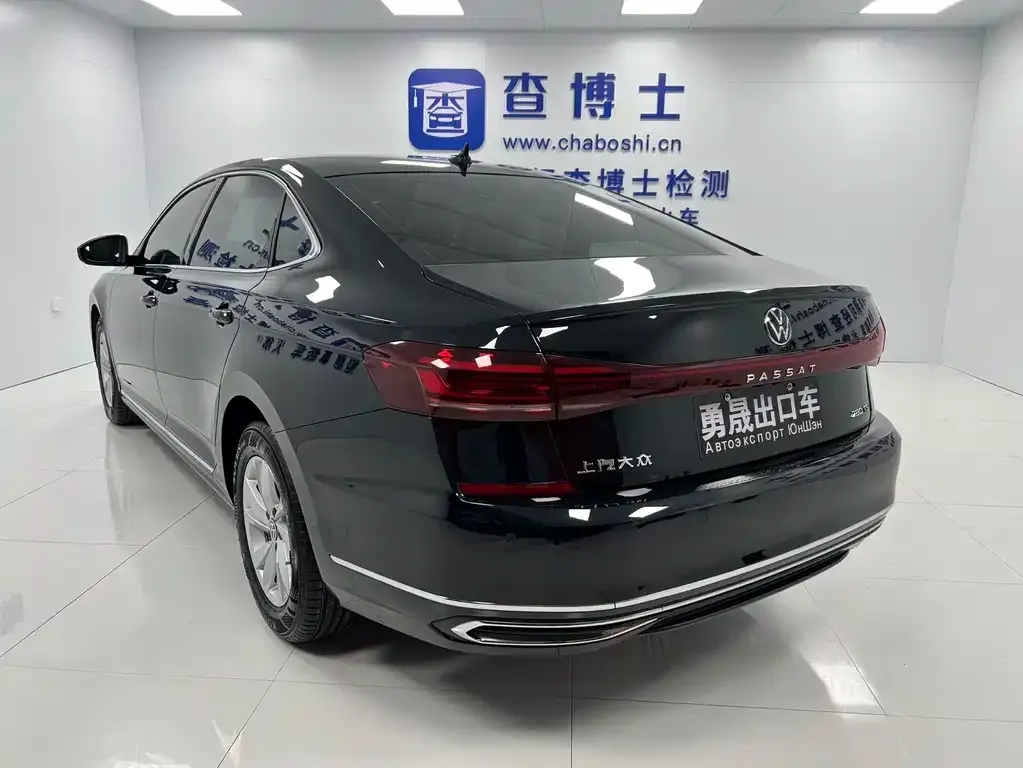 Volkswagen Passat — фото 3