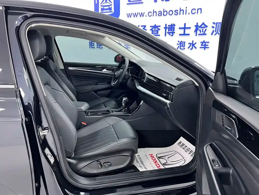 Volkswagen Passat — фото 2