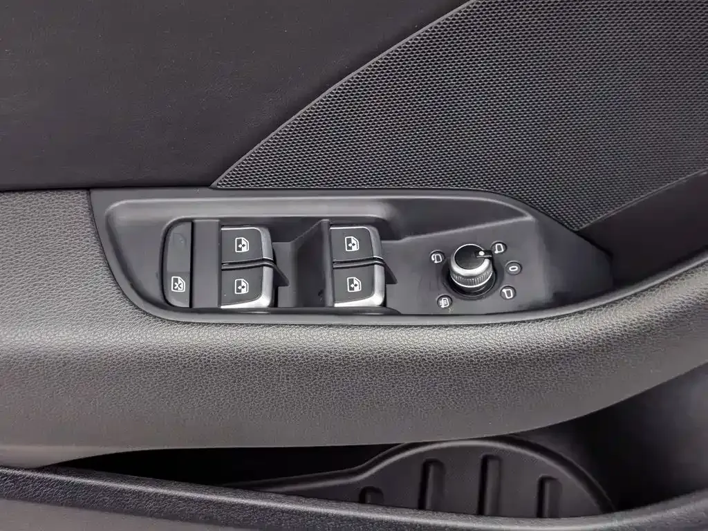 Audi A3 2021 из CN, фото 10