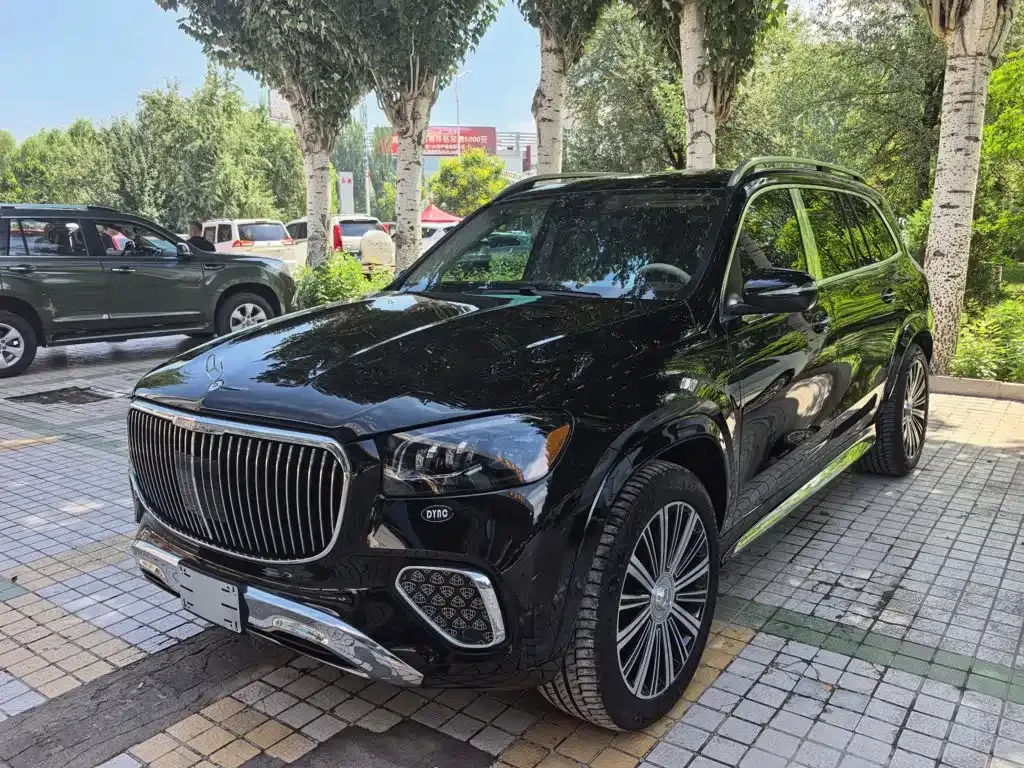Mercedes-Benz GLS — фото 1