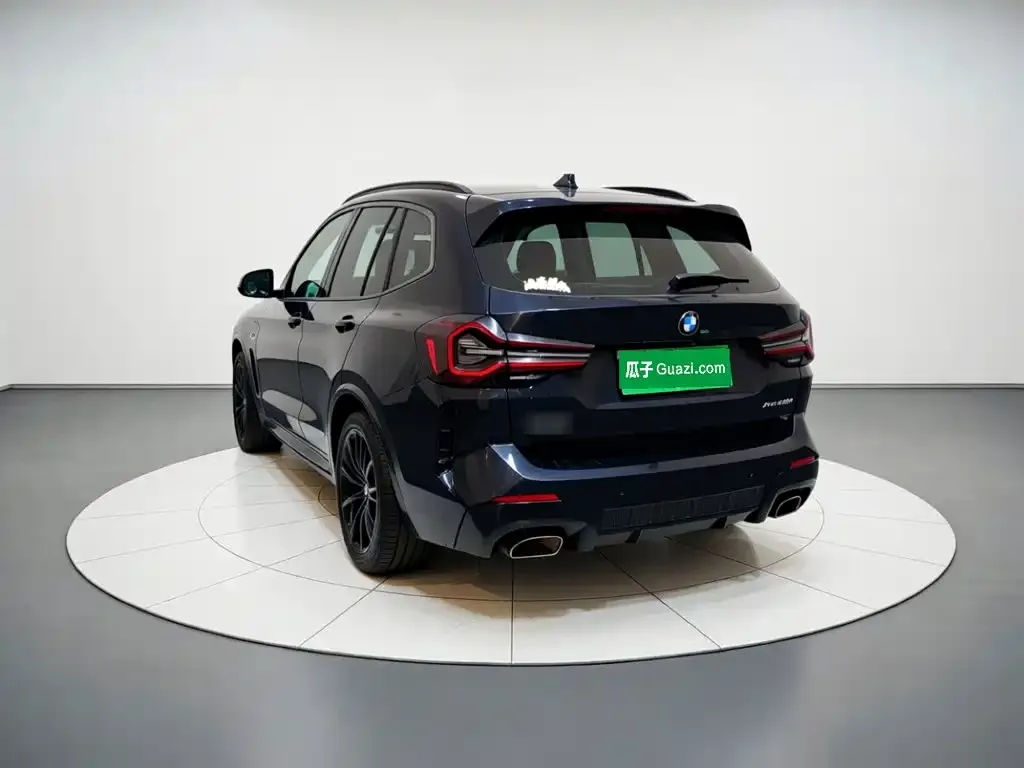 BMW X3 — фото 9