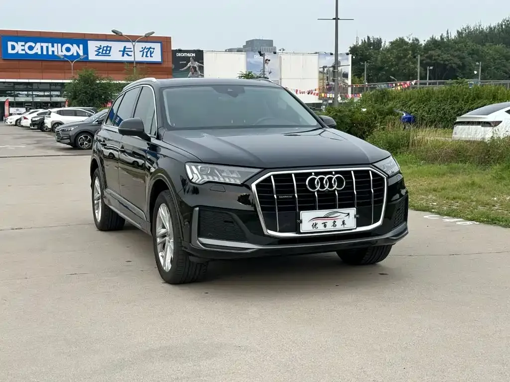 Audi Q7 — фото 4