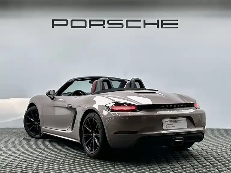 Porsche 718 — фото 9