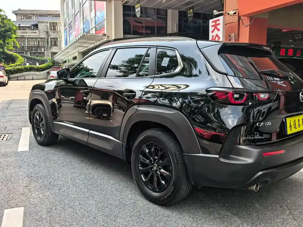Mazda CX-50 2024 из CN, фото 3