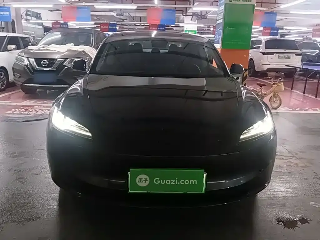 Tesla Model 3 — фото 4