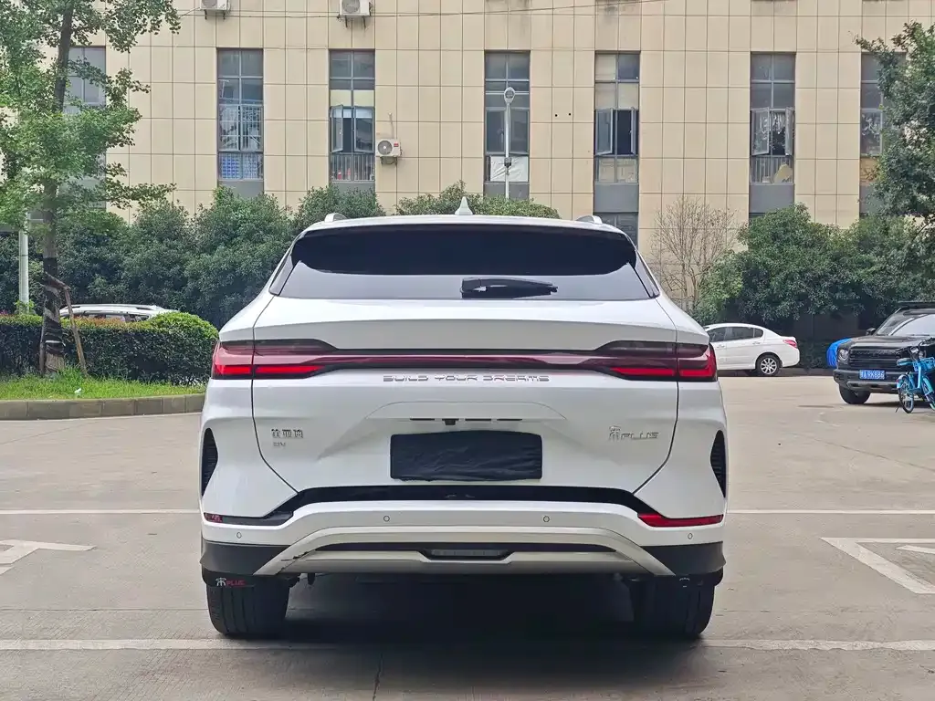 BYD PLUS New Energy — фото 8