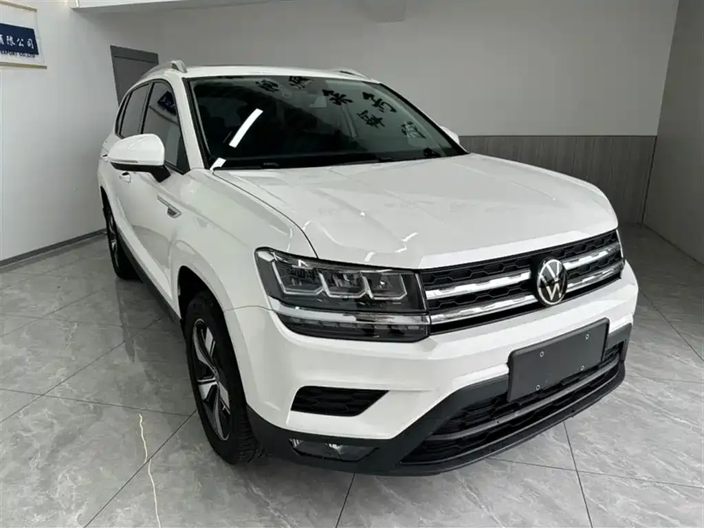 Volkswagen Tharu — фото 7