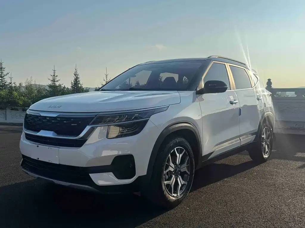Kia KX3 — фото 1