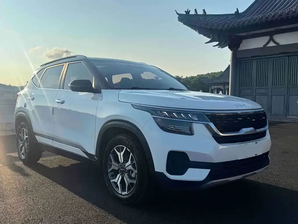 Kia KX3 — фото 4