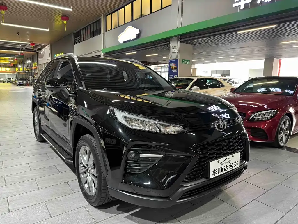 Toyota Wildlander 2024 из CN, фото 10