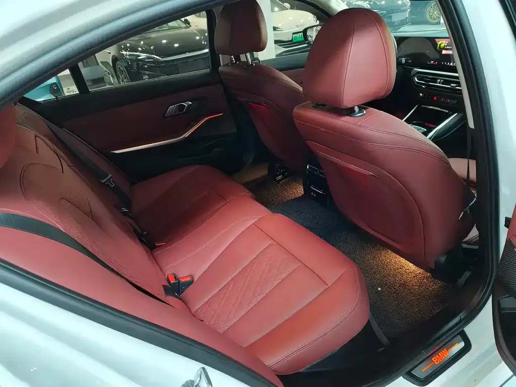 BMW i3 2024 из CN, фото 5